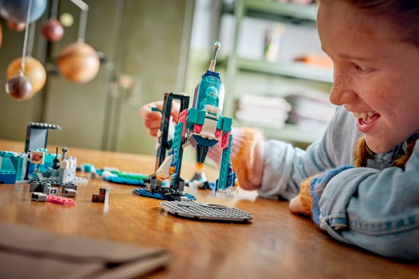 Moon Mission Science Kit — 7