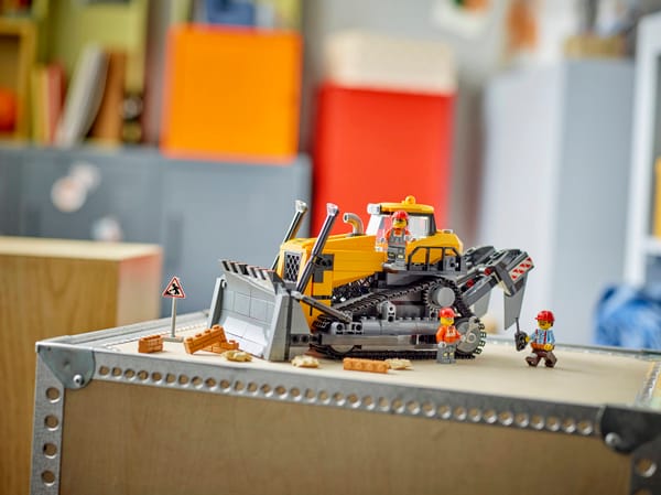 Yellow Bulldozer — 9