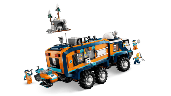 Arctic Explorer Science Lab Truck — 3