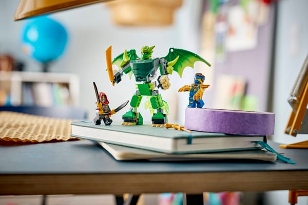 Lloyd's Dragon Mech Battle Pack — 7