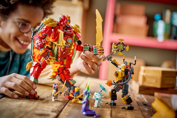Wyldfyre's Transforming Dragon Mech — 13