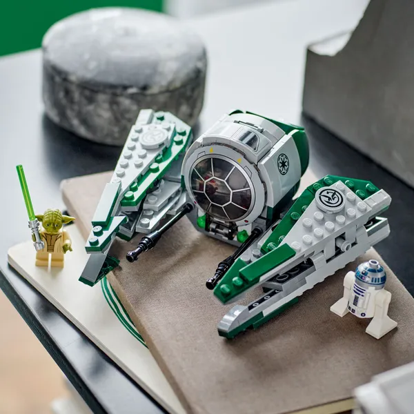 Yoda's Jedi Starfighter — 10