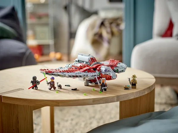 Ahsoka Tano's T-6 Jedi Shuttle — 10