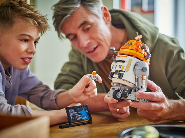 Chopper (C1-10P) Astromech Droid — 7