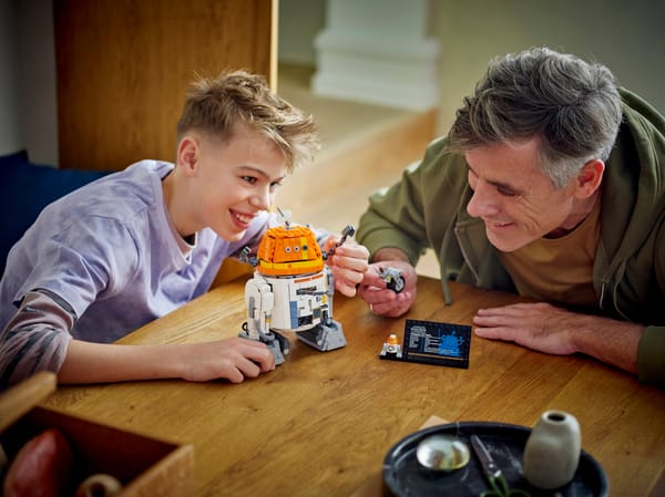 Chopper (C1-10P) Astromech Droid — 8