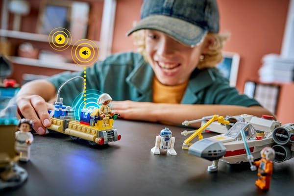 Luke's Red Five X-wing — 17