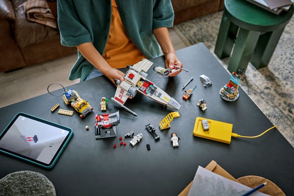 Luke's Red Five X-wing — 23