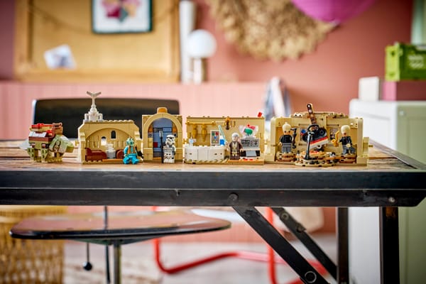 Mos Eisley Cantina — 16