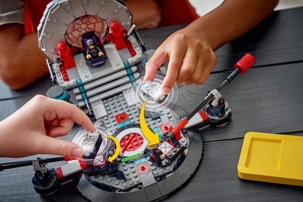 Throne Room Duel & A-Wing — 15