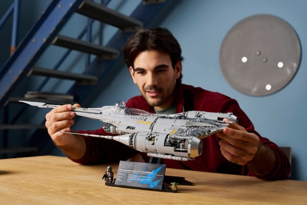 The Mandalorian's N-1 Starfighter — 10