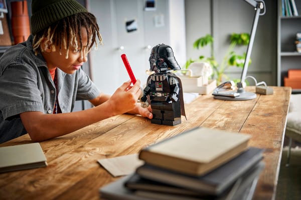 Up-Scaled Darth Vader Minifigure — 7