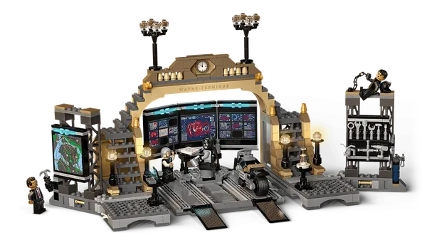 Batcave: The Riddler Face-off — 3