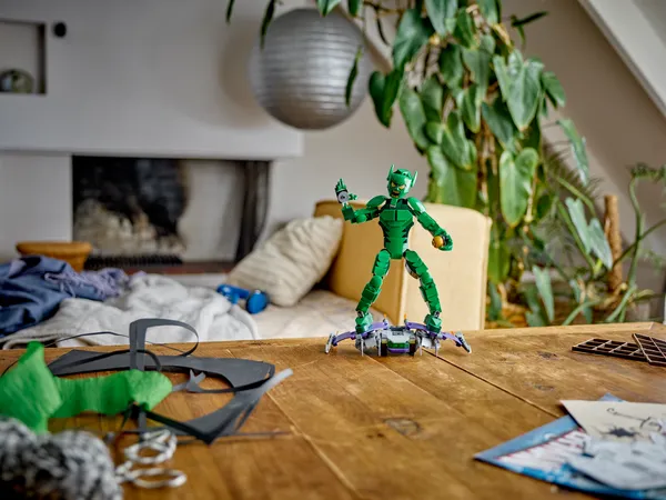 Green Goblin Construction Figure — 9