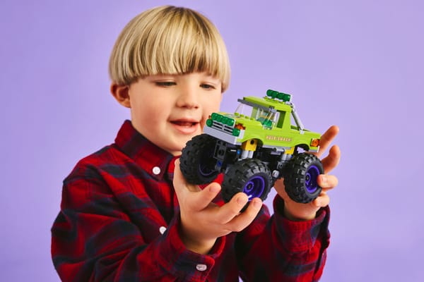 The Hulk Truck vs. Thanos — 5