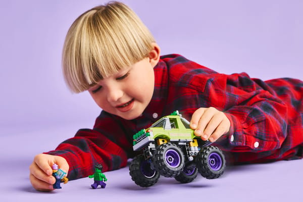 The Hulk Truck vs. Thanos — 6