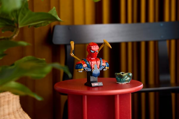 Iron Spider-Man Bust — 8