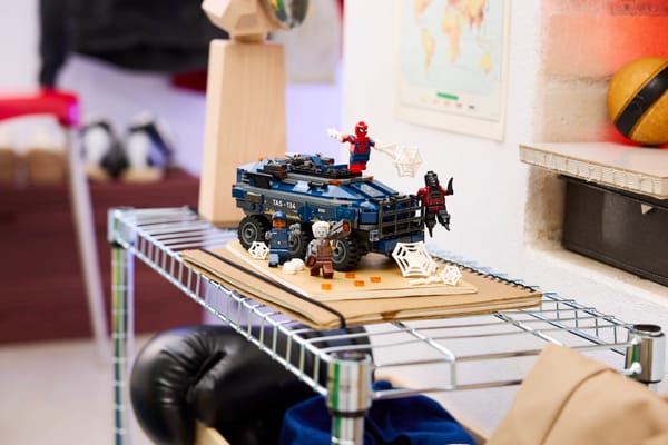 Spider-Man Prison Transport Chase — 11