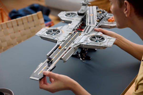S.H.I.E.L.D. Helicarrier — 10