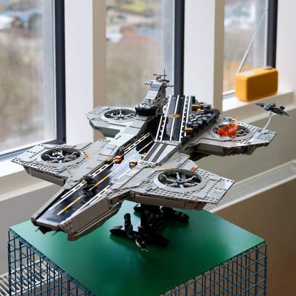 S.H.I.E.L.D. Helicarrier — 18