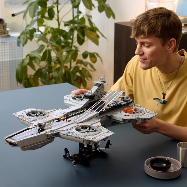 S.H.I.E.L.D. Helicarrier — 8