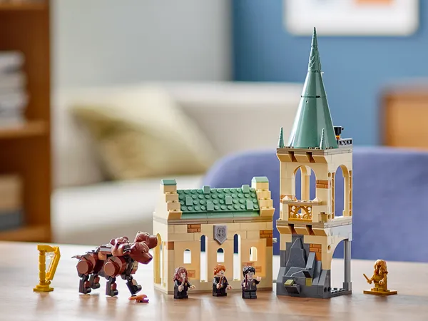Hogwarts: Fluffy Encounter — 14