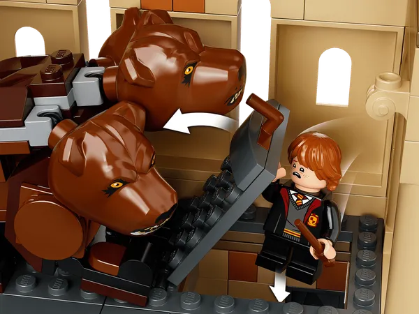 Hogwarts: Fluffy Encounter — 7