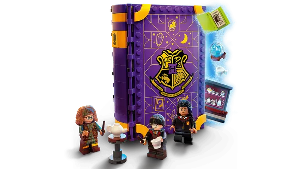 Hogwarts Moment: Divination Class — 3