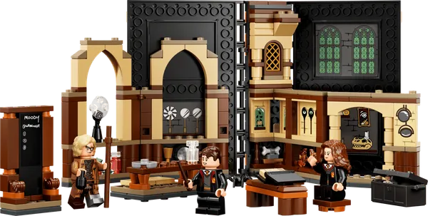 Hogwarts Moment: Defence Against the Dark Arts Class — 2