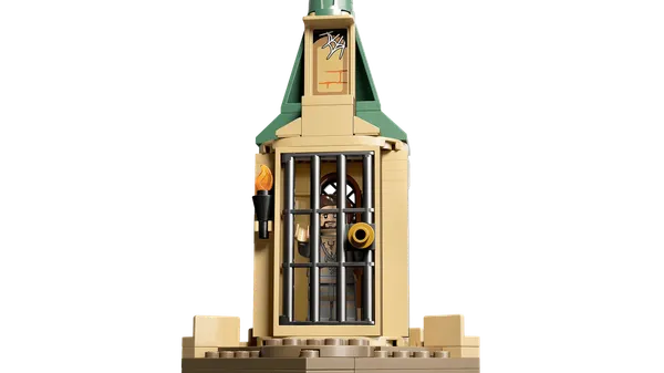 Hogwarts Courtyard: Sirius's Rescue — 4