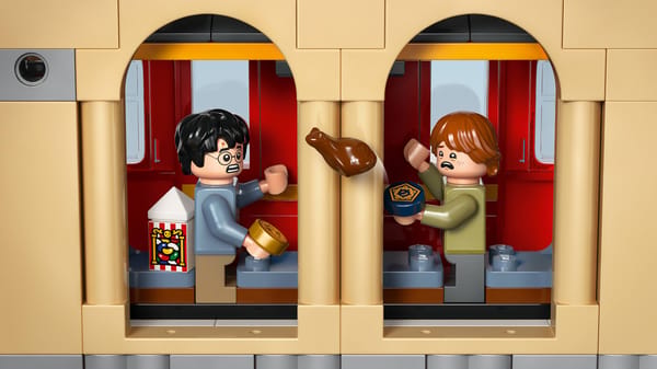 Book Nook: Hogwarts Express — 7
