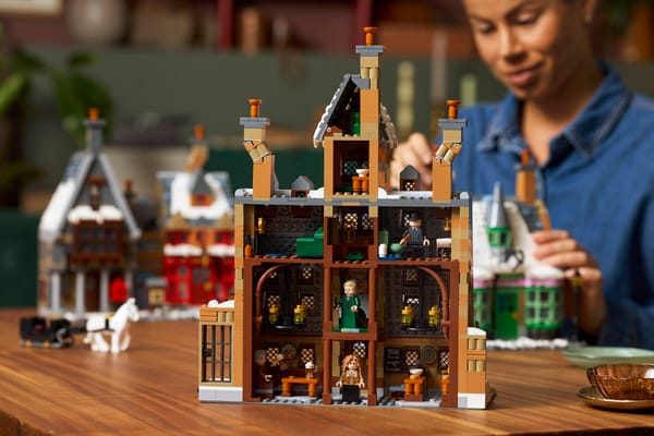 Hogsmeade Village – Collectors' Edition — 13