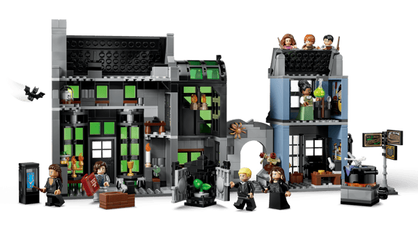 Knockturn Alley Wizarding Shops — 8