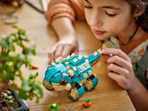 Baby Bumpy: Ankylosaurus — 8