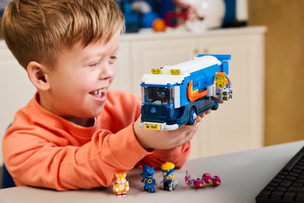 Team Sonic Command Truck — 9