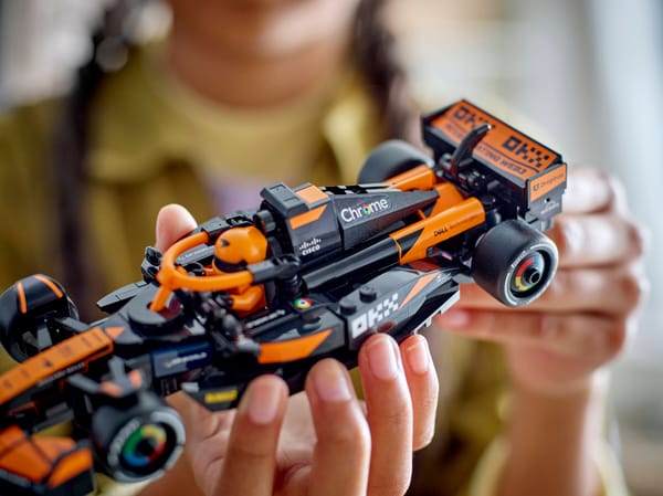 McLaren F1 Team MCL38 Race Car — 8