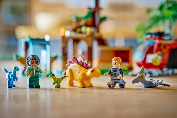 Velociraptor, Stegosaurus & Pteranodon Rescue — 10