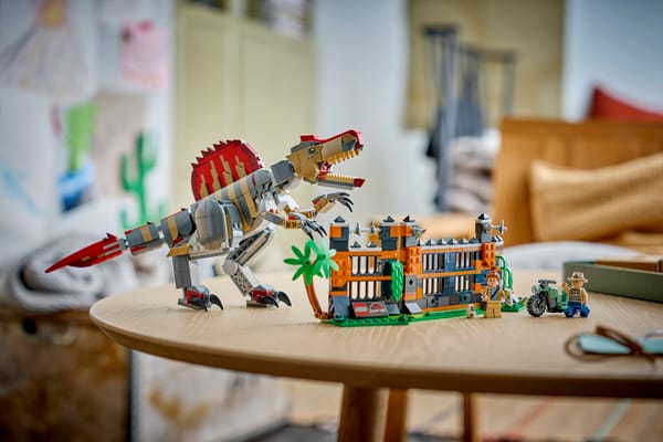 Spinosaurus Dinosaur Escape — 10